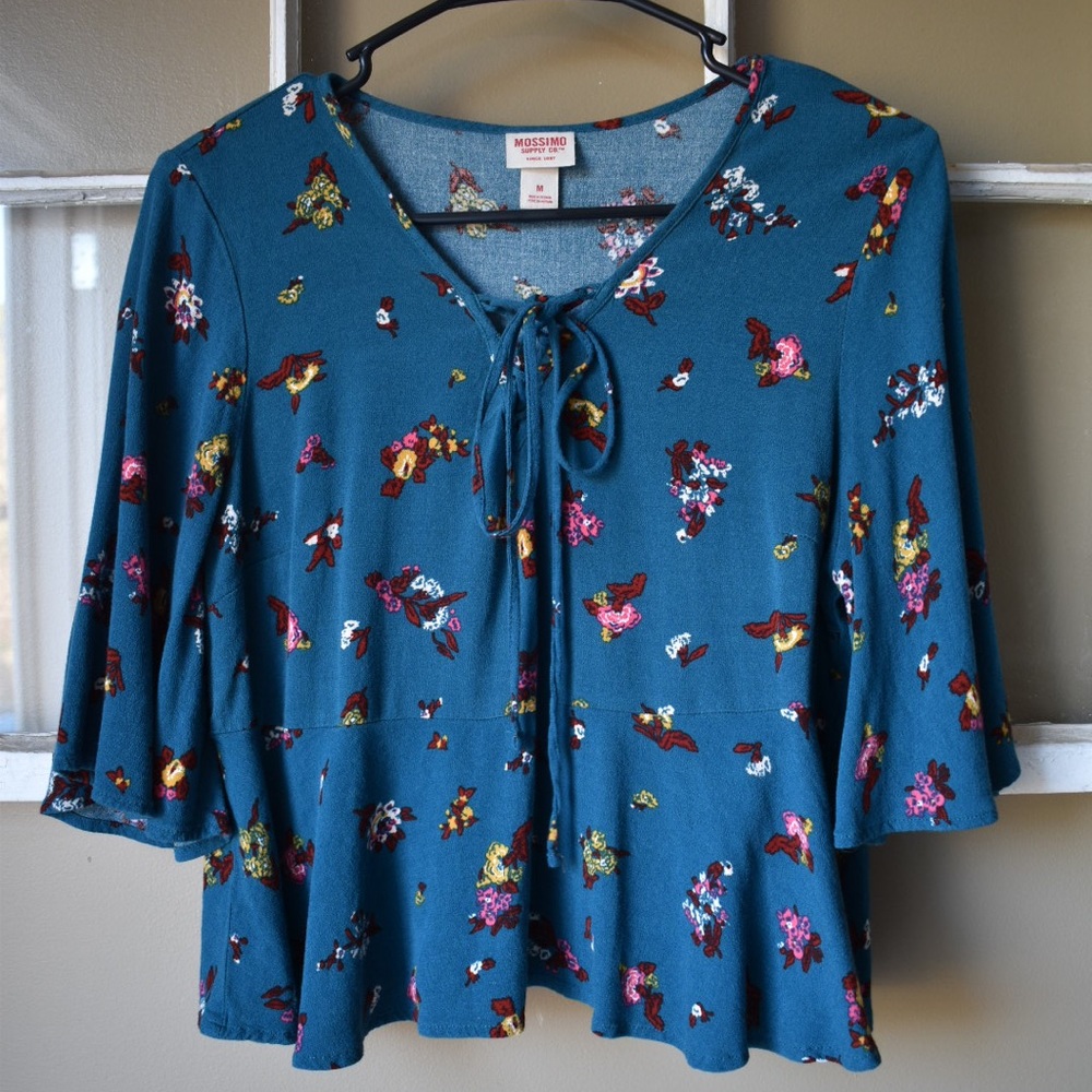 Floral swing top